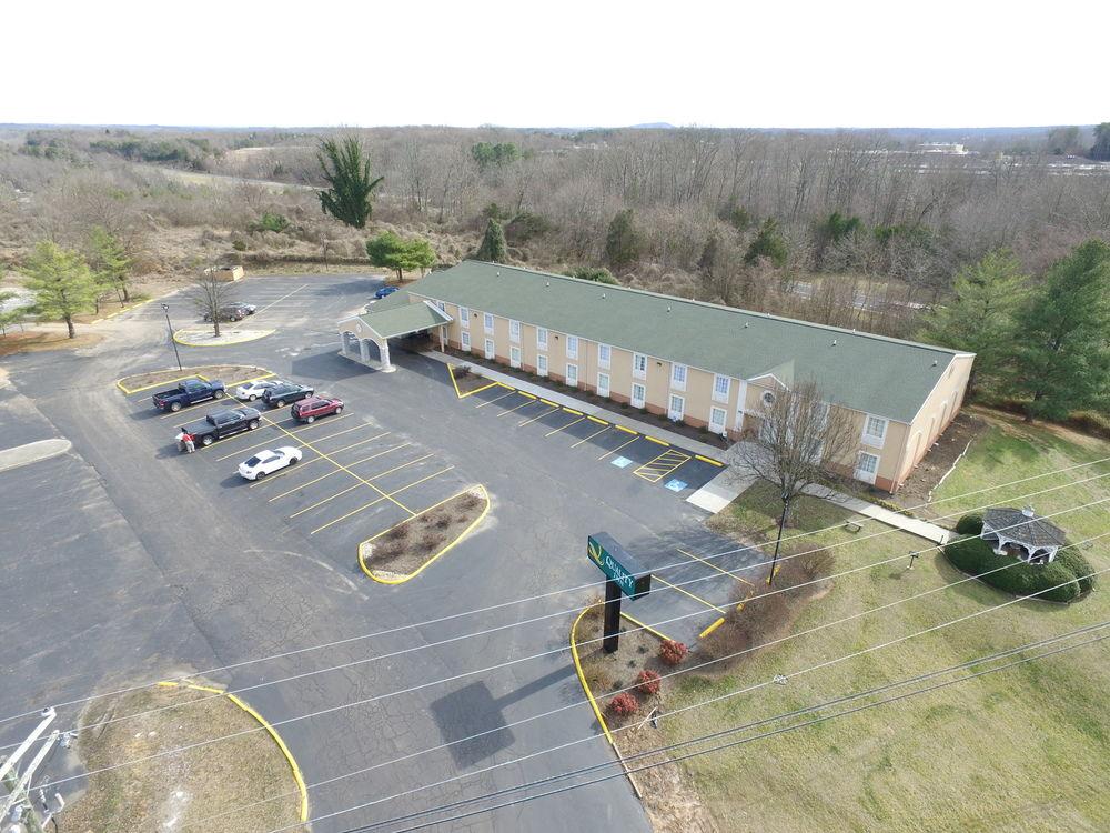 Quality Inn University Area Farmville Extérieur photo