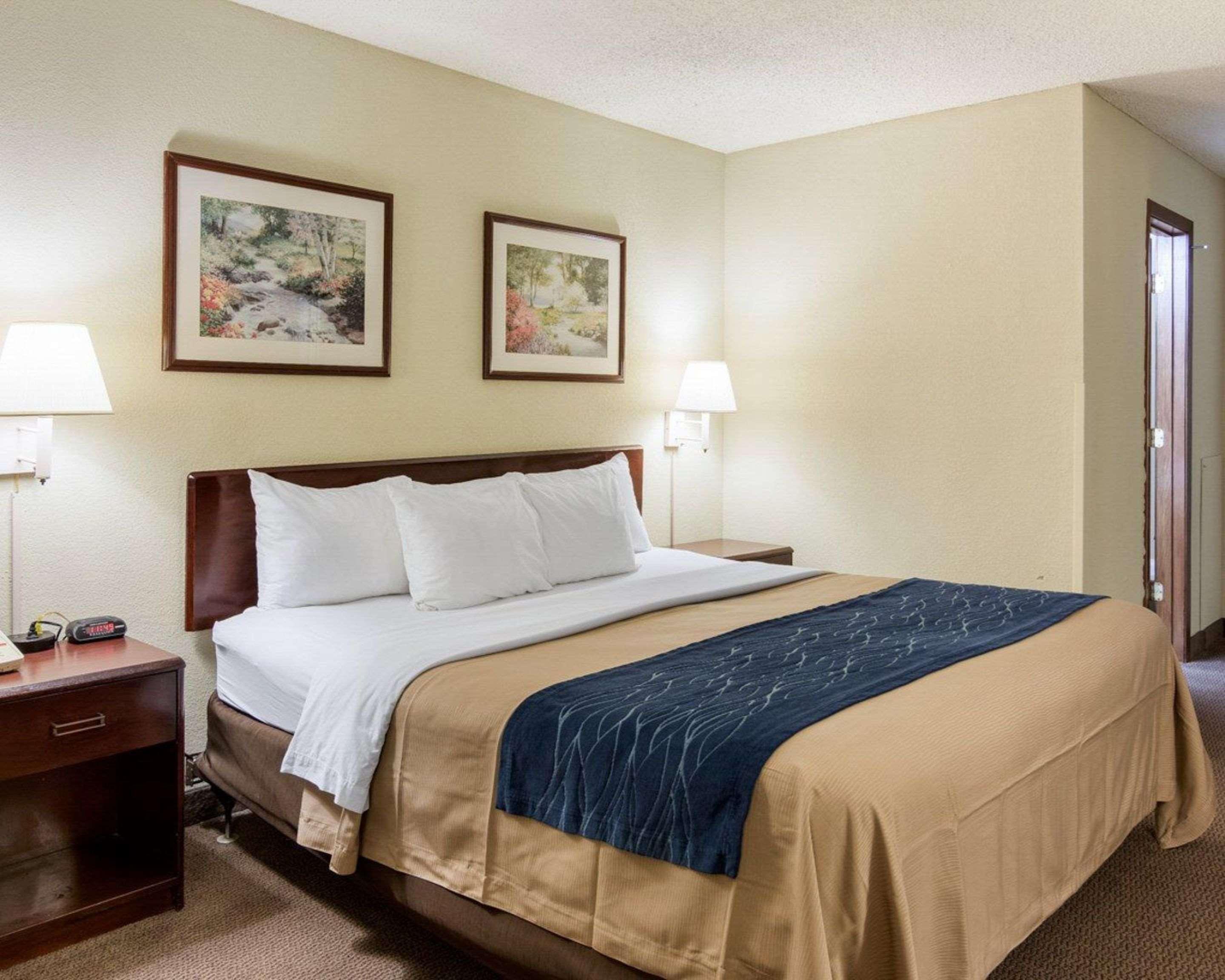 Quality Inn University Area Farmville Extérieur photo