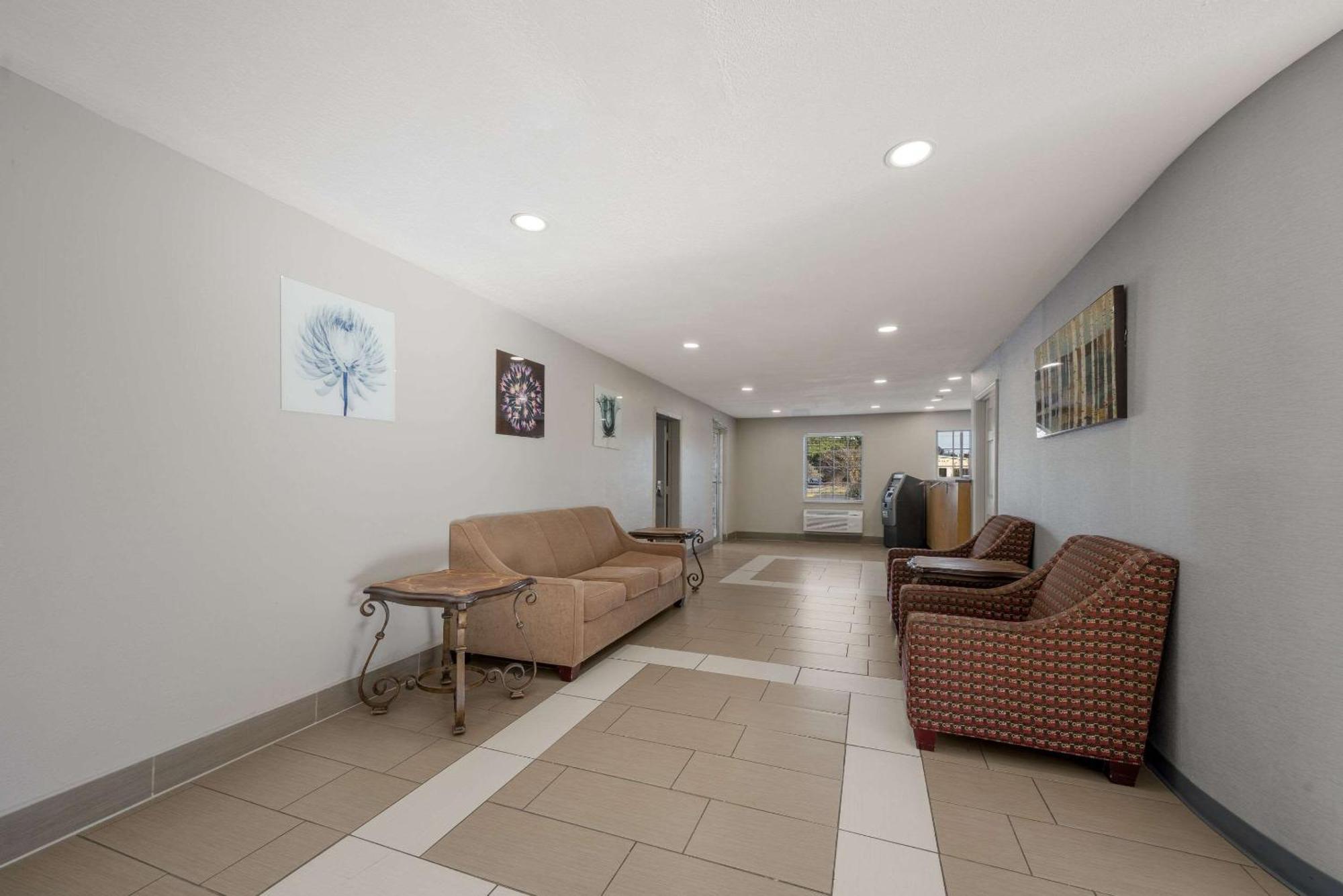Quality Inn University Area Farmville Extérieur photo