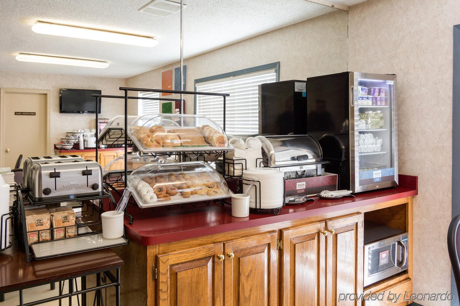 Quality Inn University Area Farmville Extérieur photo