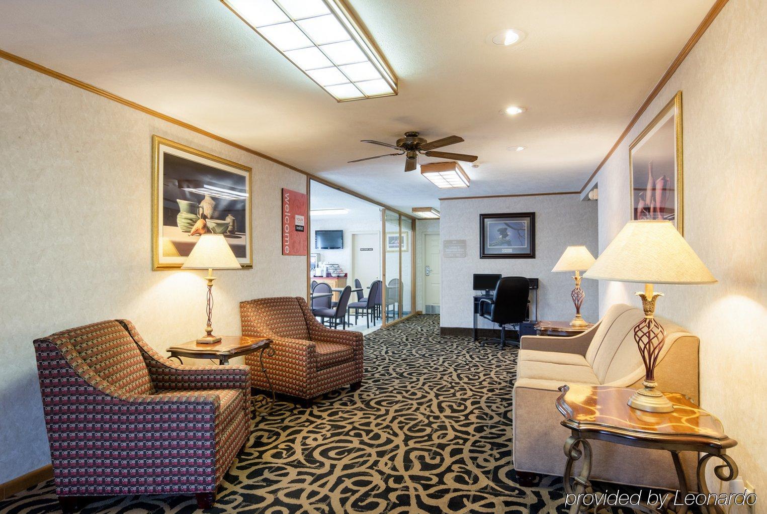 Quality Inn University Area Farmville Extérieur photo